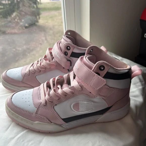 Lightly used Champion Sneakers - Picture 2 of 10